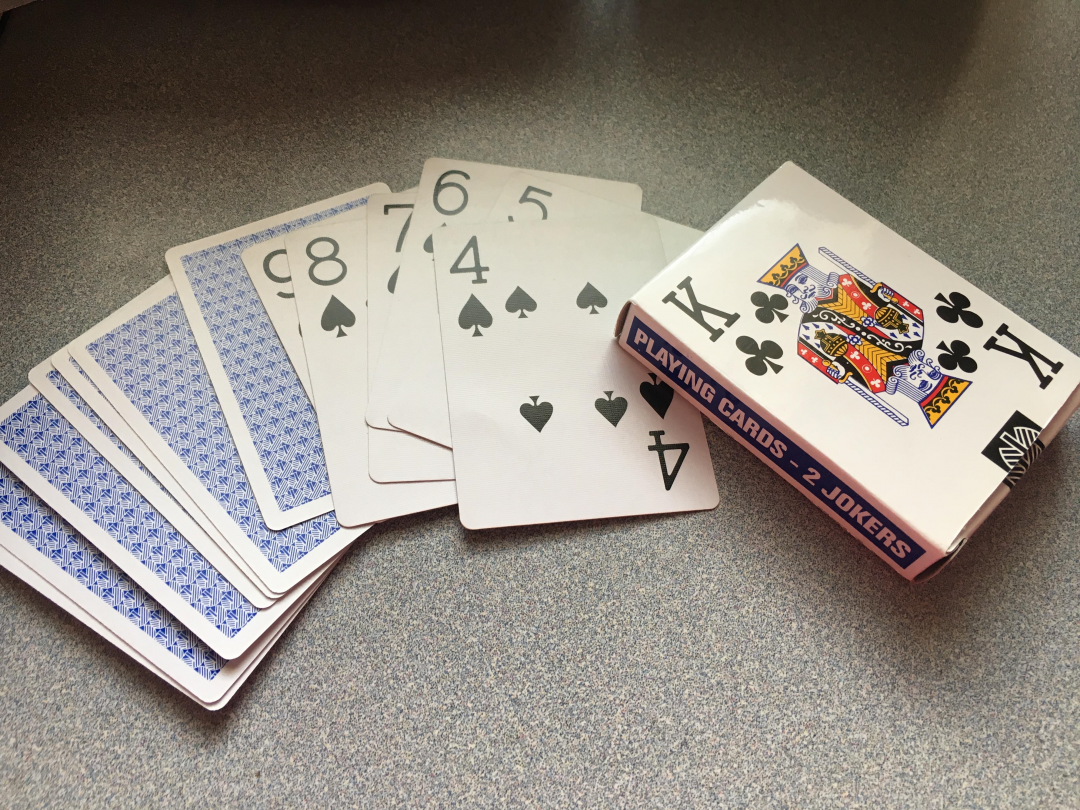 large-print-playing-cards-latan