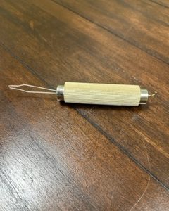 Button Hook with Zipper Pull