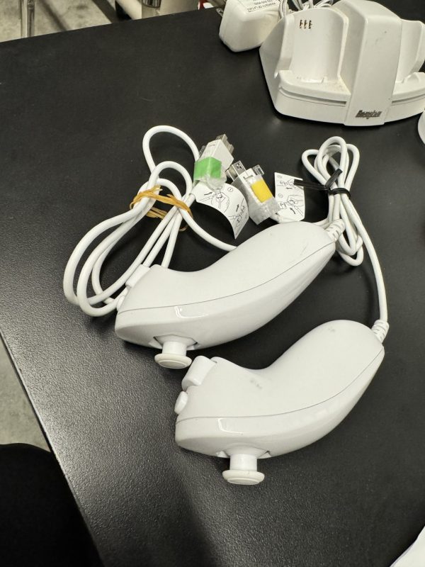 Wii Controls and Energizer Charging Station